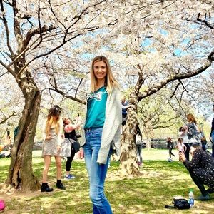 Meet your Posher, Jillian